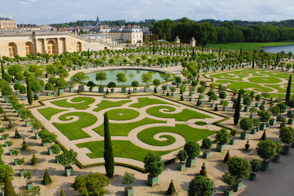 Los famosos jardines del Real Palacio de Versalles