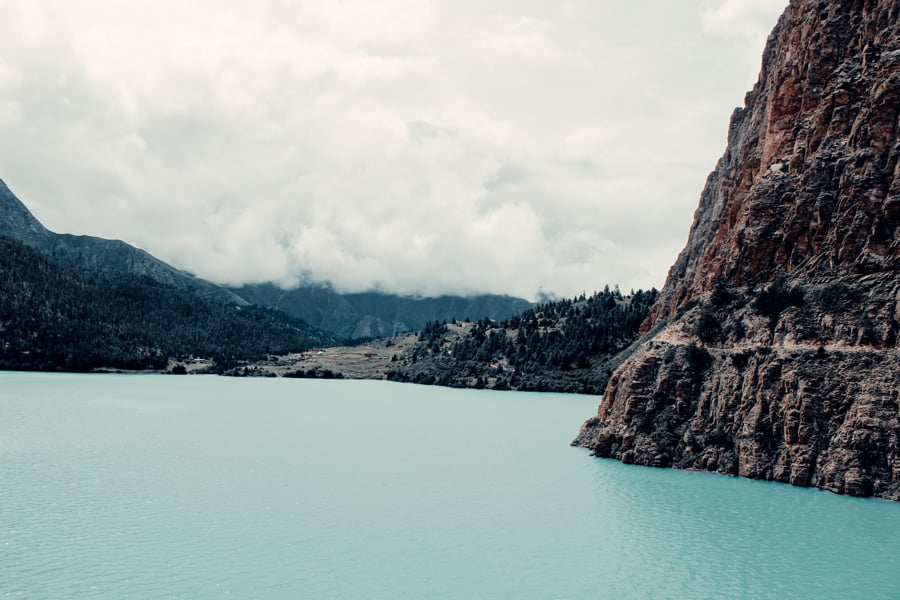 Hermoso lago en Vietnam
