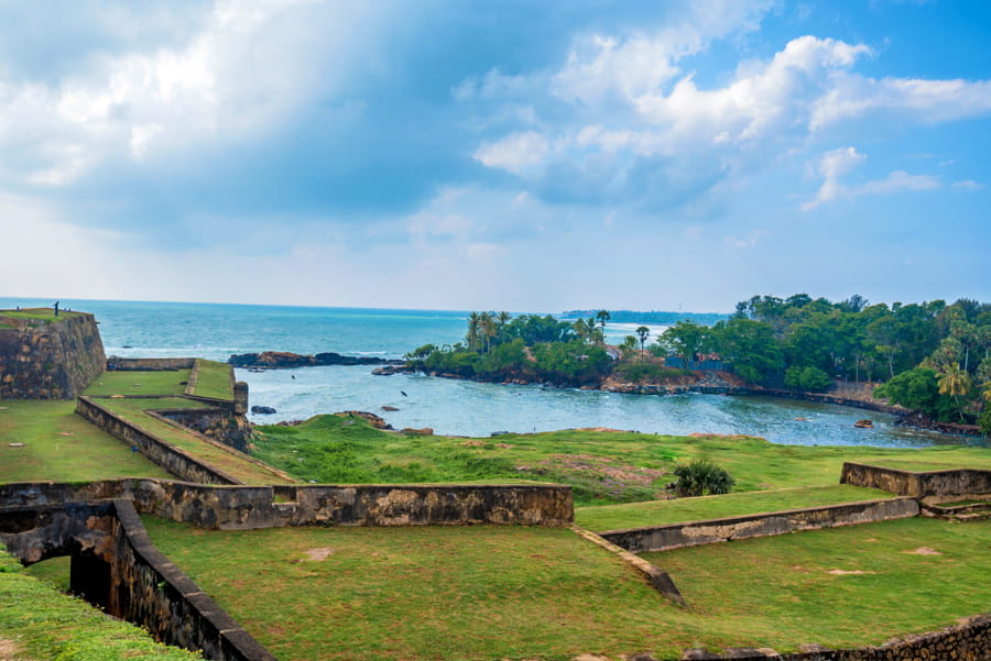 Hermoso paisaje del antiguo fuerte holandés de Galle, declarado Patrimonio de la Humanidad por la UNESCO en Sri Lanka.